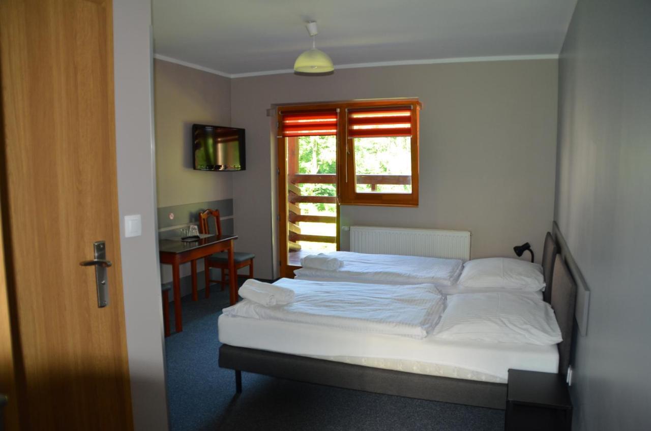 Hotel Tenis Chrzastowice Bagian luar foto